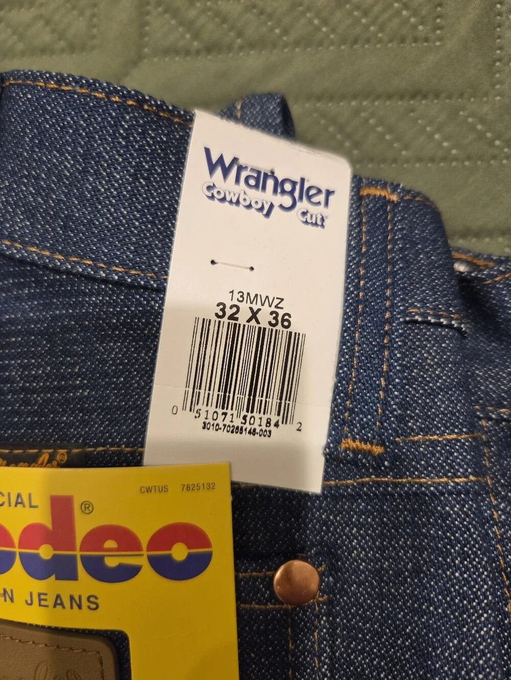 Wrangler Men's Dark Blue Bootcut Jeans 32x36